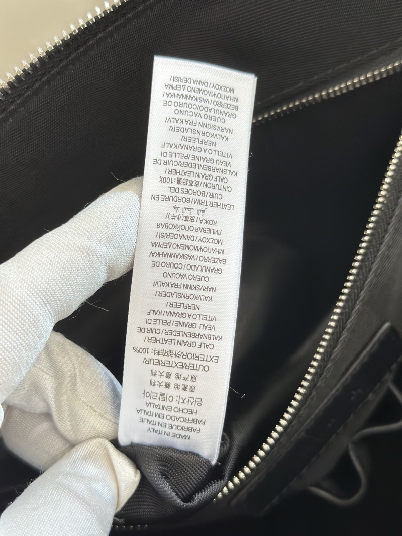 mens Bv*b*rry briefcases